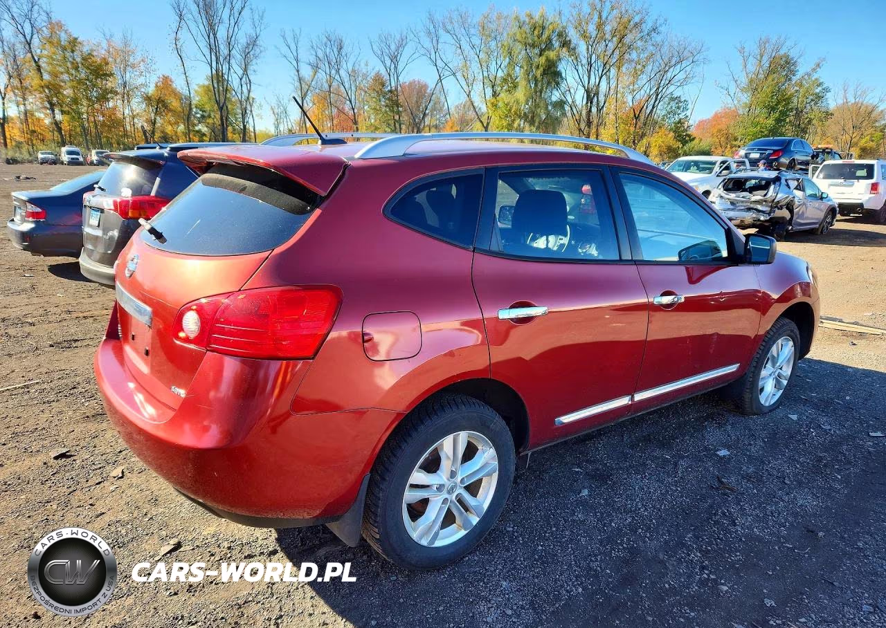 2015 Nissan Rogue Select S VIN:JN8AS5MV9FW765400 - 3