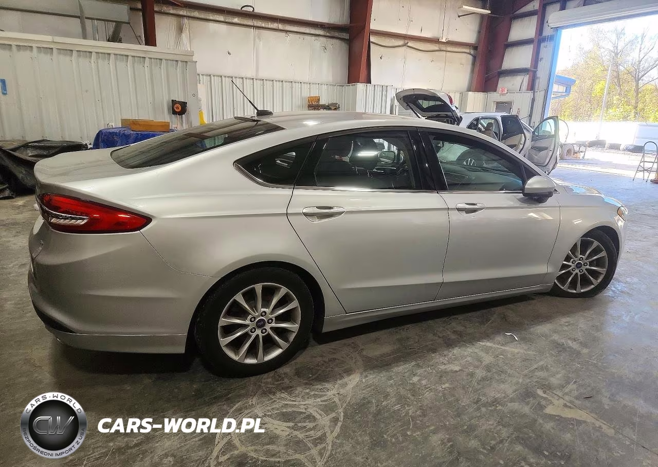 2017 Ford Fusion Se VIN:3FA6P0H74HR107254 - 3