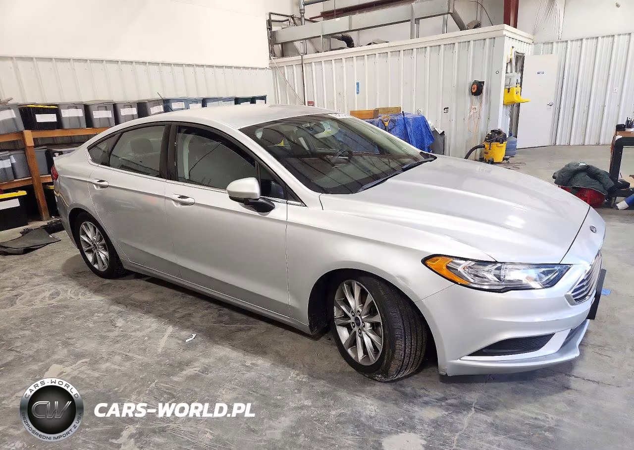 2017 Ford Fusion Se VIN:3FA6P0H74HR107254 - 4
