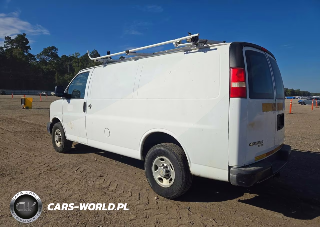 2013 Chev G2500 Express Cargo Van VIN:1GCWGFCA5D1190889 - 2