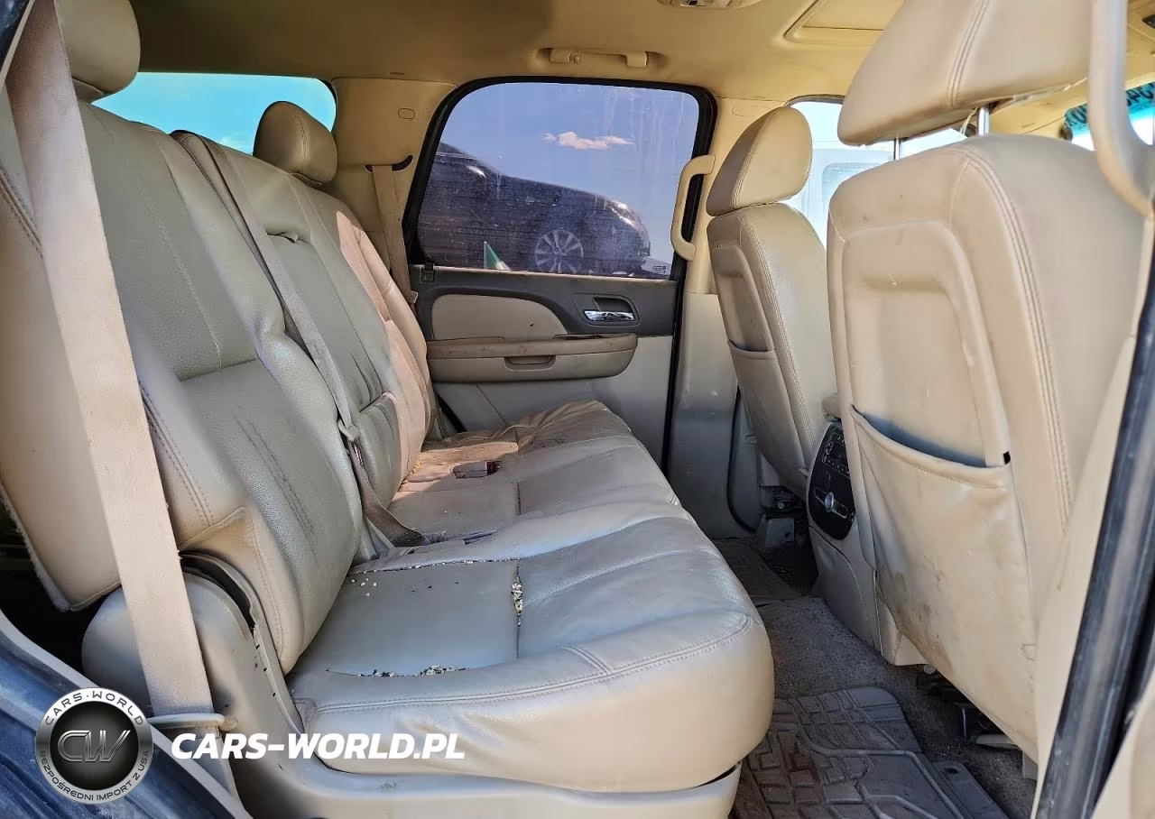 2008 GMC Yukon VIN:1GKFC13088J217891 - 11