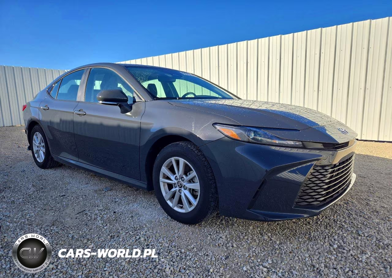 2026 Toyota Camry Le VIN:4T1DAACK0TU223584 - 4