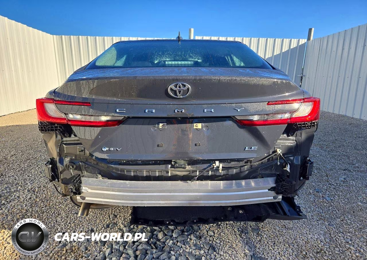 2026 Toyota Camry Le VIN:4T1DAACK0TU223584 - 6