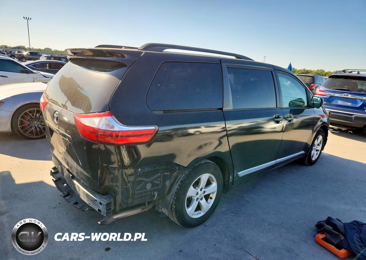 2015 Toyota Sienna Le VIN:5TDKK3DC6FS600018 - 3