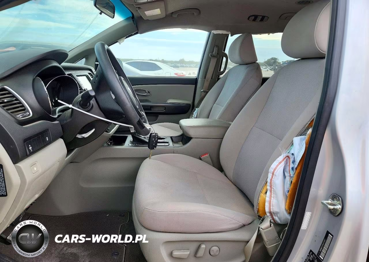 2019 Kia Sedona Lx VIN:KNDMB5C13K6559927 - 7