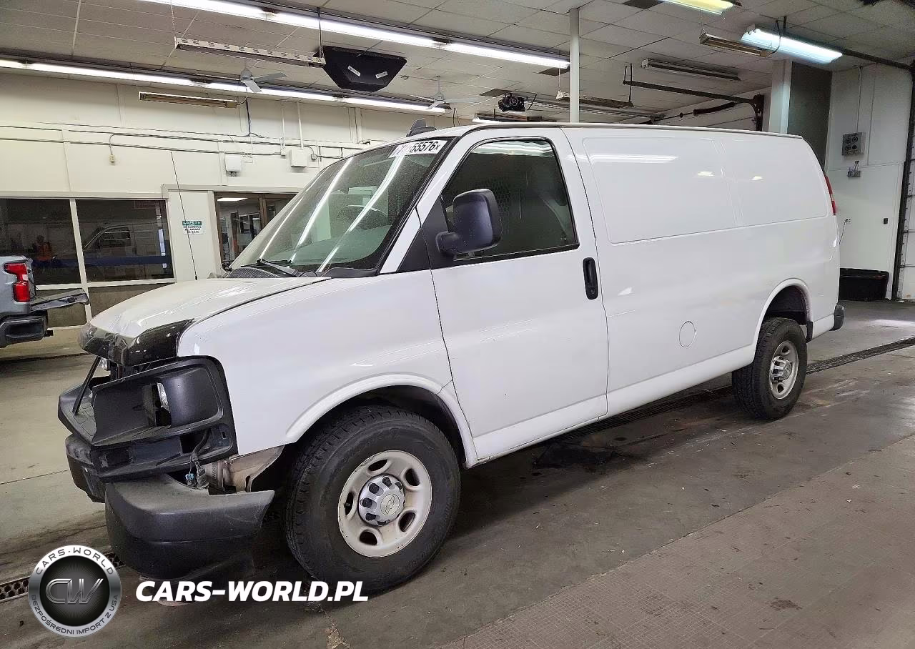 2017 Chevrolet Express G2500