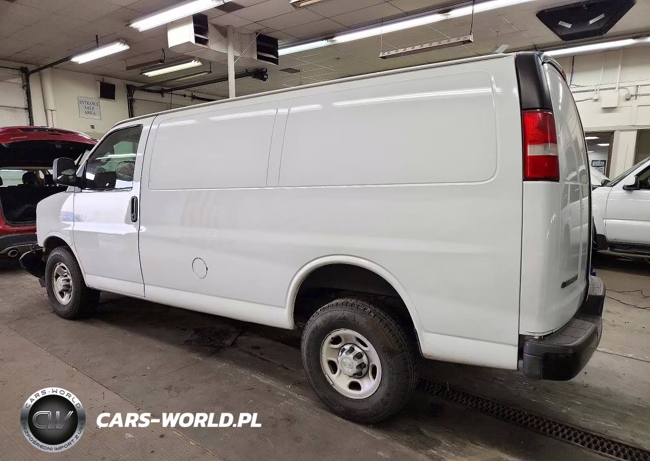 2017 Chevrolet Express G2500 VIN:1GCWGAFF4H1109123 - 2