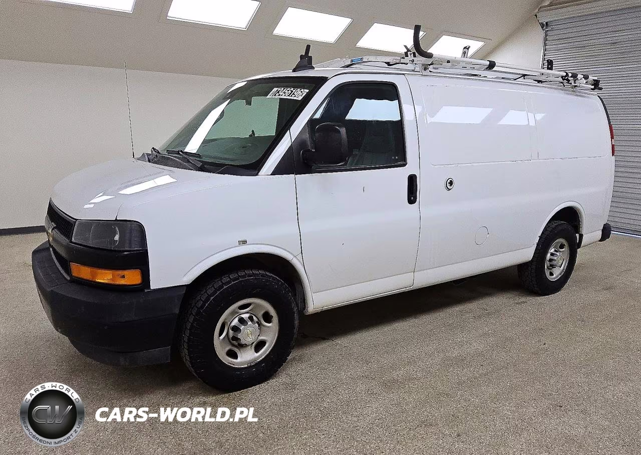2020 Chevrolet Express 25 VIN:1GCWGAFP3L1258978 - 1