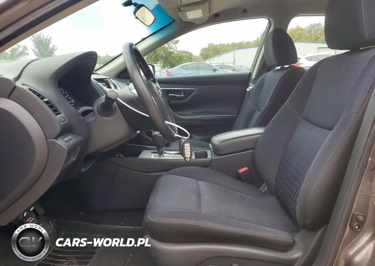 2017 Nissan Altima 2.5 VIN:1N4AL3AP7HC142354 - 7
