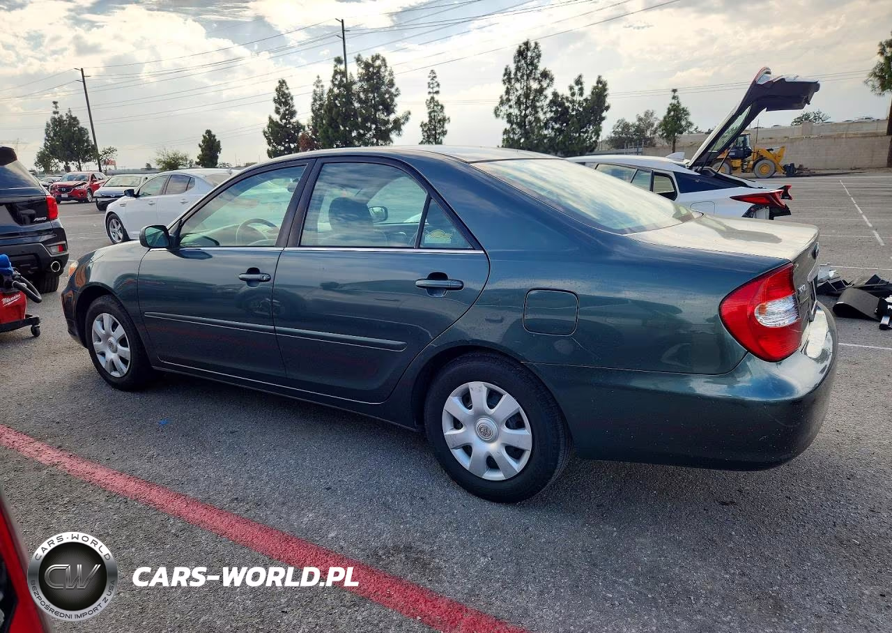 2004 Toyota Camry Le VIN:4T1BE32KX4U332760 - 2