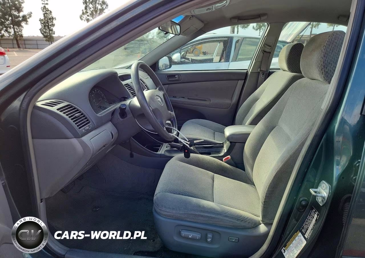 2004 Toyota Camry Le VIN:4T1BE32KX4U332760 - 7