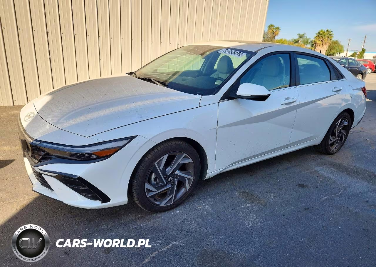2025 Hyundai Elantra Limited