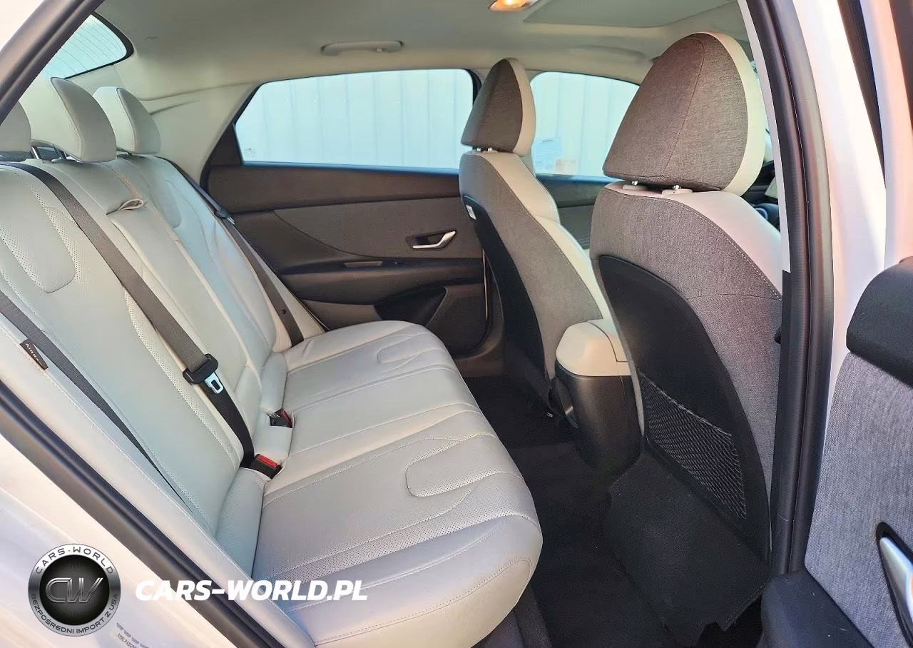 2025 Hyundai Elantra Limited VIN:KMHLP4DG9SU029768 - 10