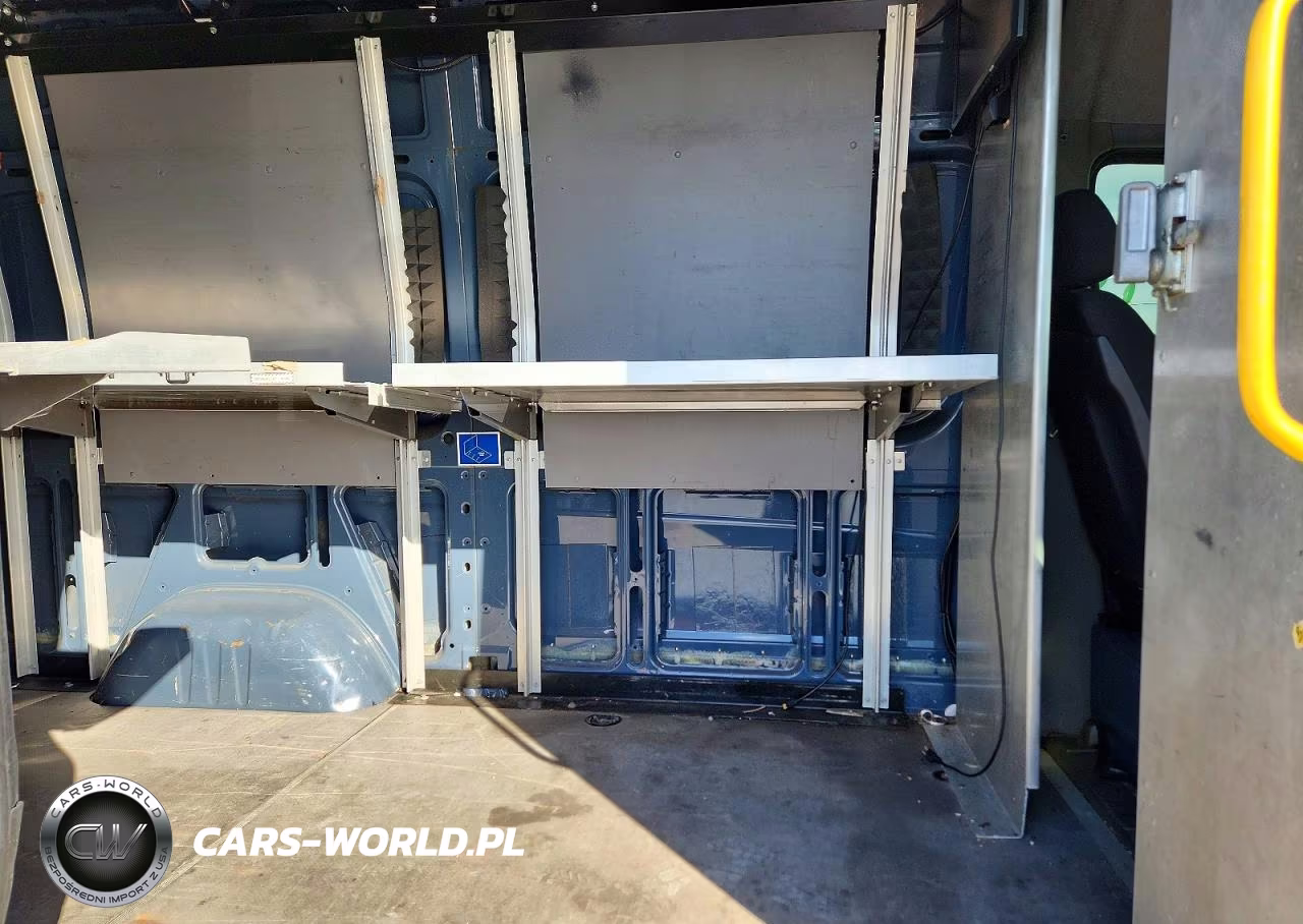 2018 Mercedes-Benz Sprinter 2500 Delivery Van VIN:WD3PE7CD7JP623822 - 10