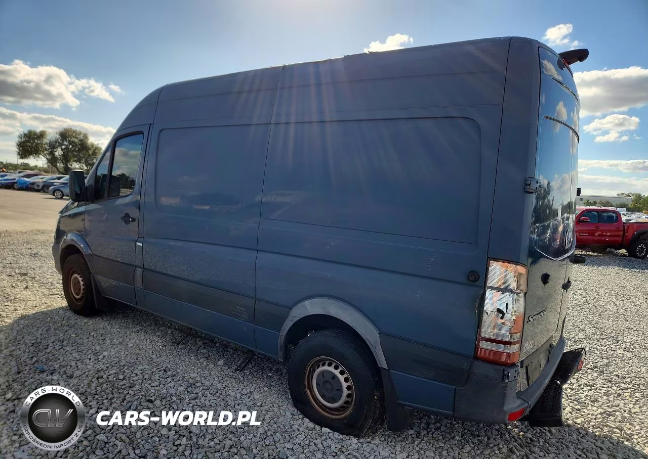 2018 Mercedes-Benz Sprinter 2500 Delivery Van VIN:WD3PE7CD7JP623822 - 2