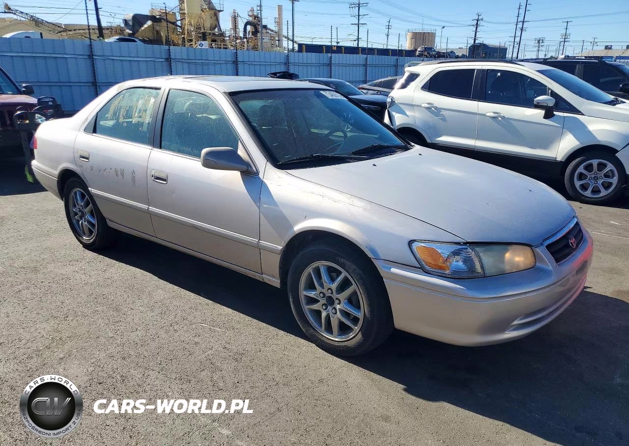 2001 Toyota Camry Xle V6 VIN:4T1BF28K51U117605 - 4