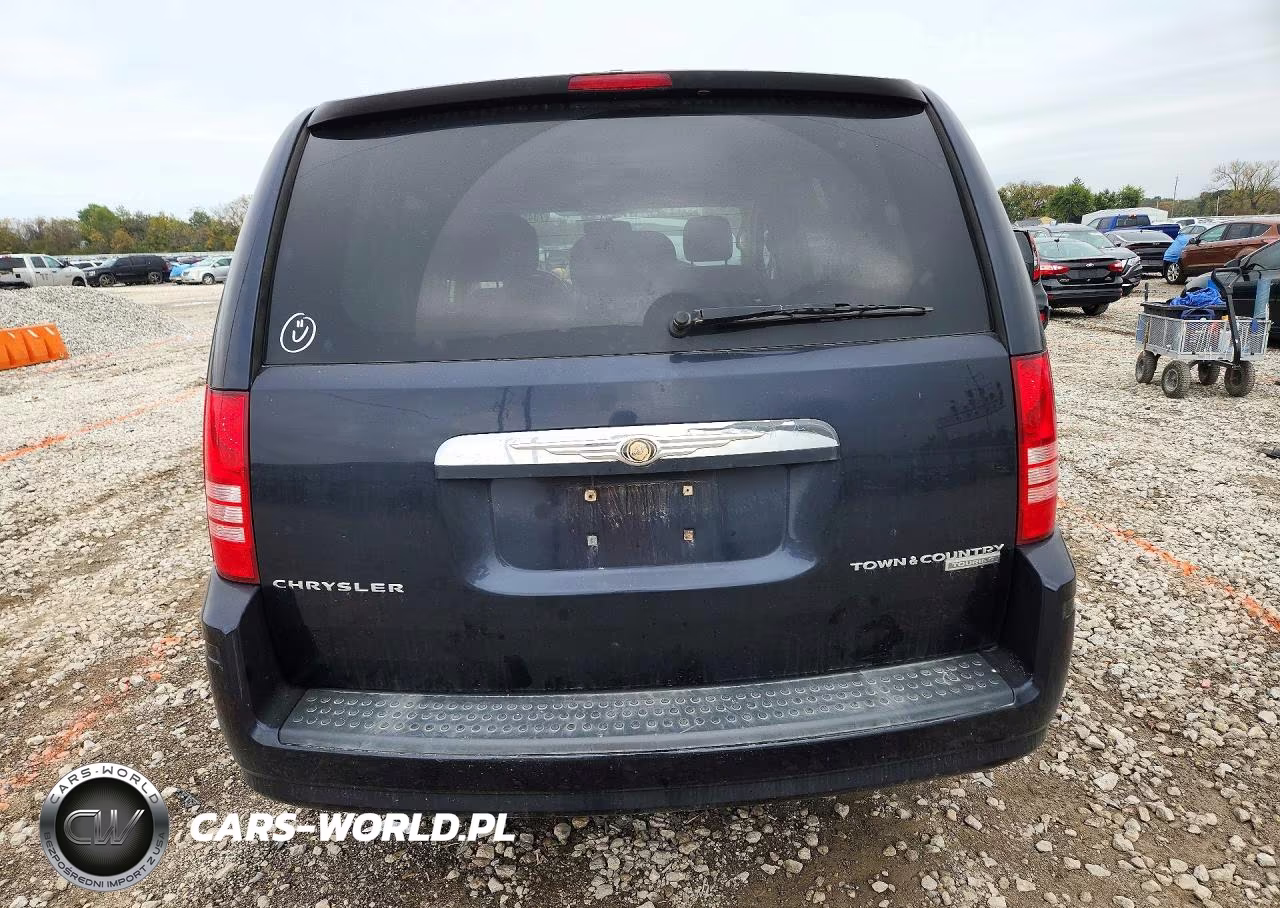 2010 Chrysler Town & Country Touring VIN:2A4RR5D18AR148671 - 6