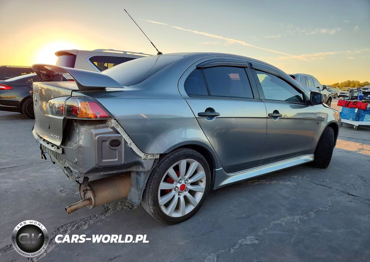2012 Mitsubishi Lancer De VIN:JA32U1FU3CU008084 - 3