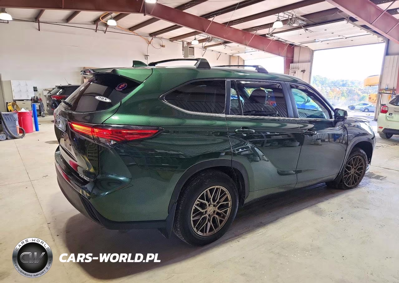 2023 Toyota Highlander Xle VIN:5TDKDRBH4PS524621 - 3