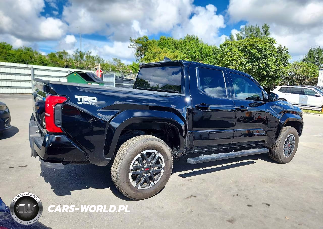 2025 Toyota Tacoma Trd Sport VIN:3TMKB5FN1SM035617 - 3