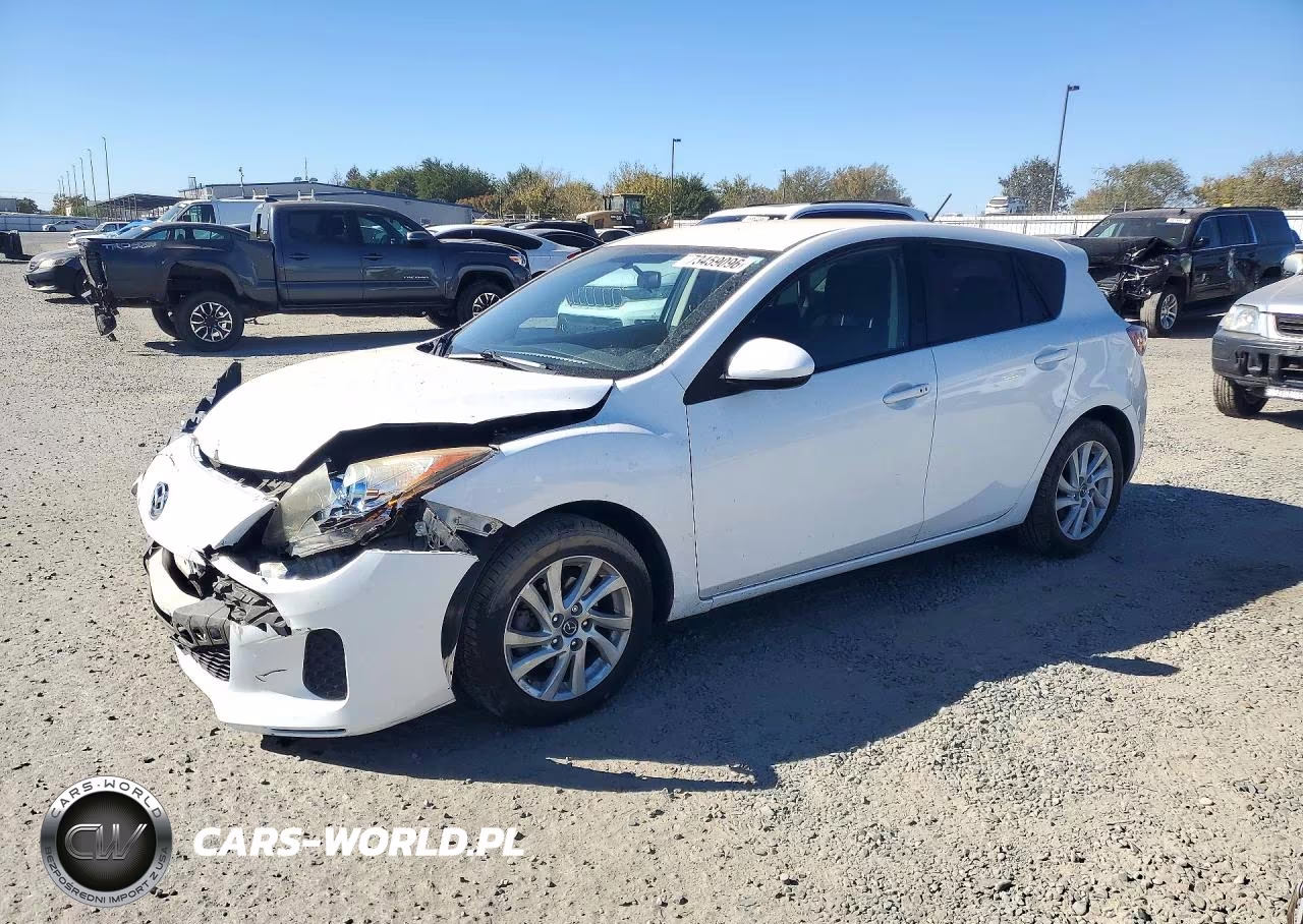 2013 Mazda 3 I