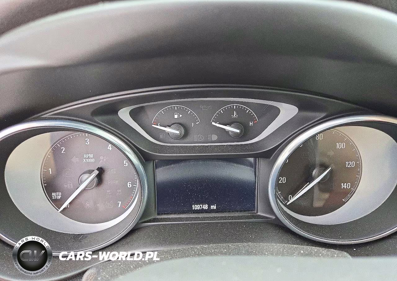 2019 Buick Envision Essence VIN:LRBFXCSA7KD018051 - 9