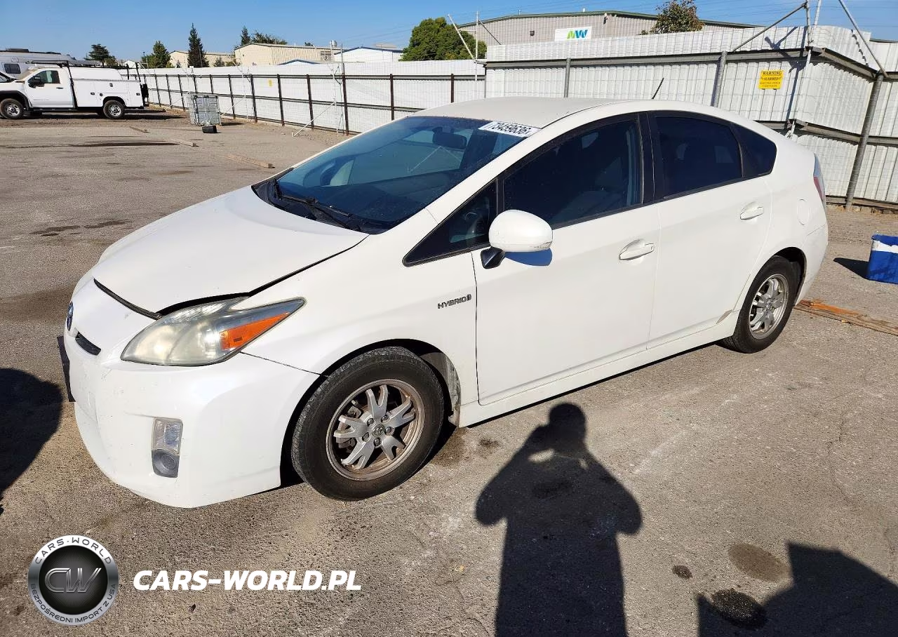 2011 Toyota Prius Three