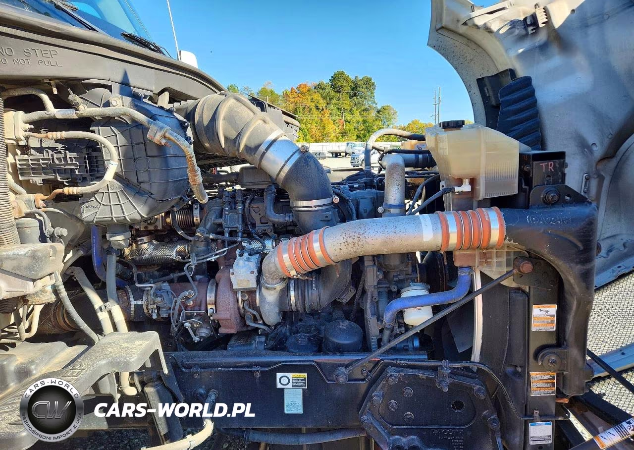 2020 Kenworth Constructi - Semi Truck VIN:1XKYDP9X3LJ360474 - 11