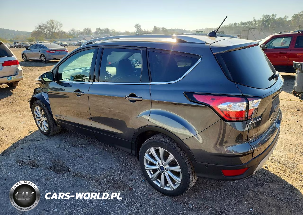 2018 Ford Escape Titanium VIN:1FMCU9J97JUB38028 - 2
