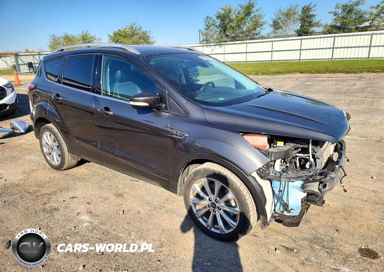 2018 Ford Escape Titanium VIN:1FMCU9J97JUB38028 - 4