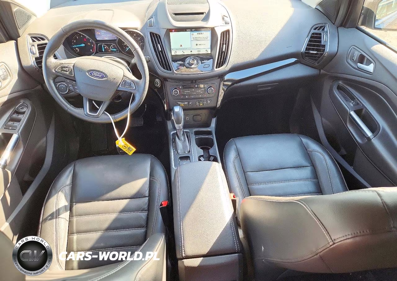 2018 Ford Escape Titanium VIN:1FMCU9J97JUB38028 - 8