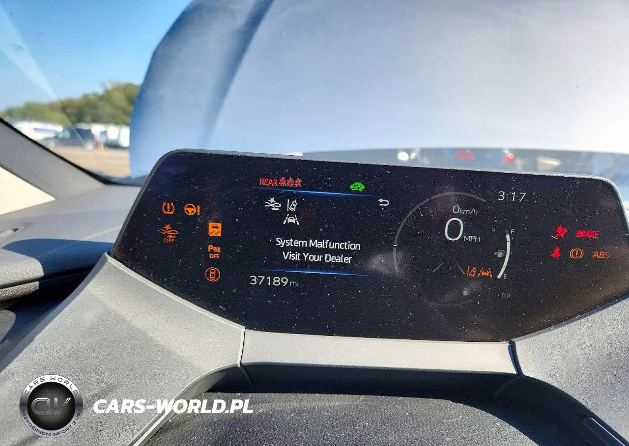 2024 Toyota Prius Le VIN:JTDACAAU1R3026704 - 9