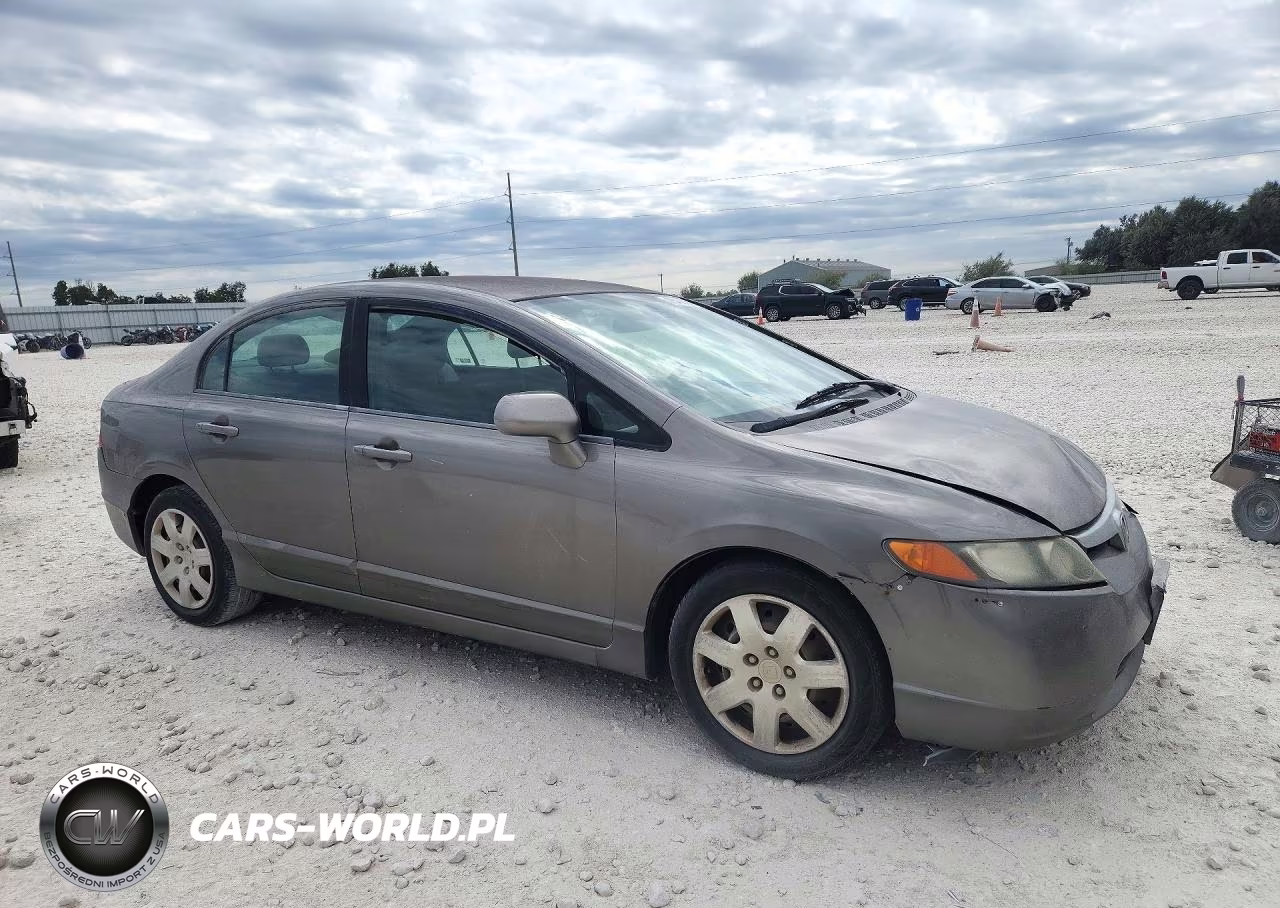 2008 Honda Civic Lx VIN:2HGFA165X8H302646 - 4