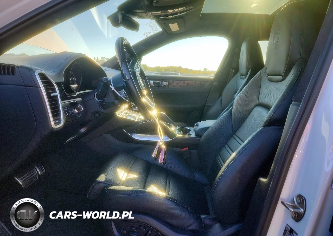 2022 Porsche Cayenne Turbo S E Hybrid Coupe VIN:WP1BH2AY2NDA59115 - 7