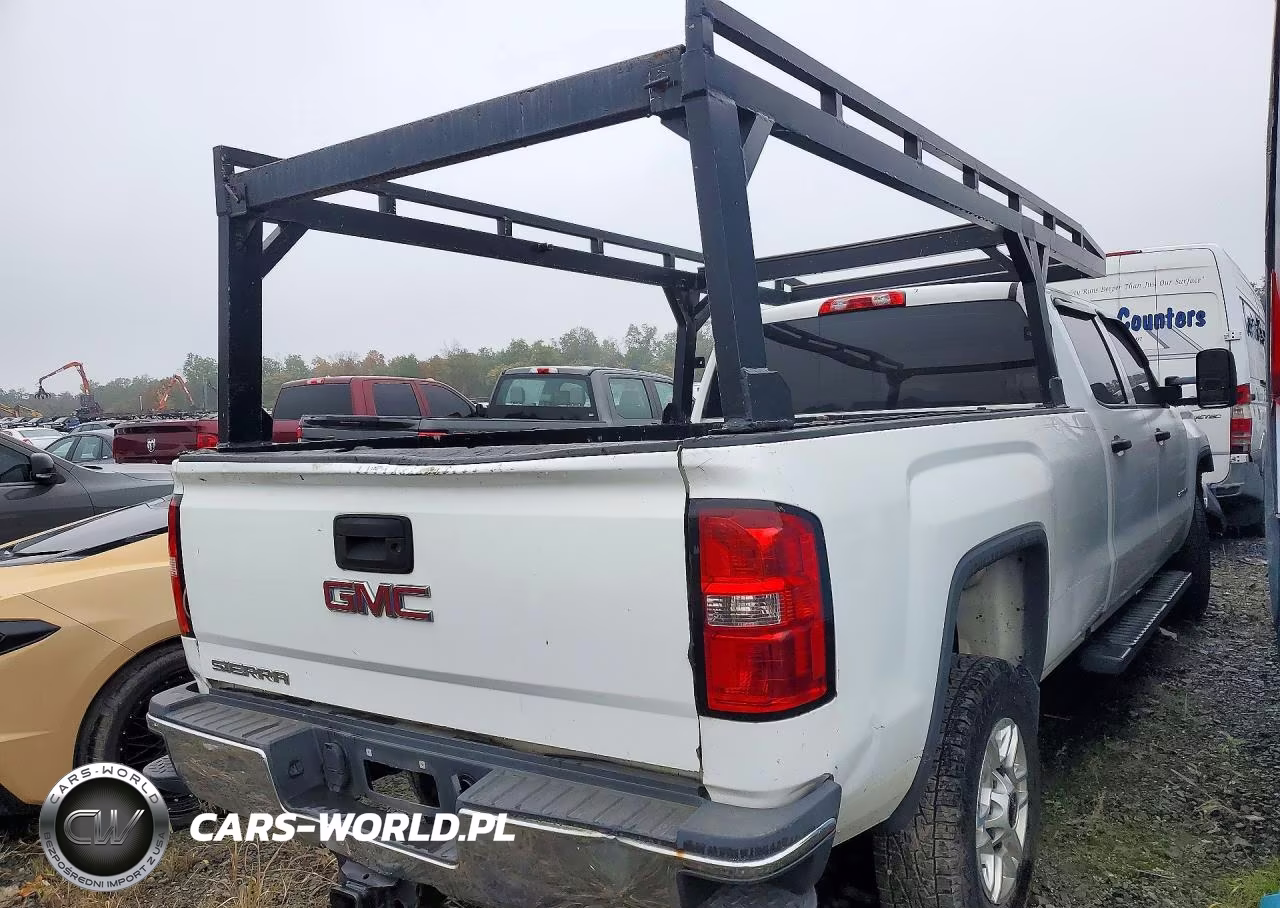 2016 GMC Sierra K2500 Heavy Duty VIN:1GT12REGXGF189112 - 3