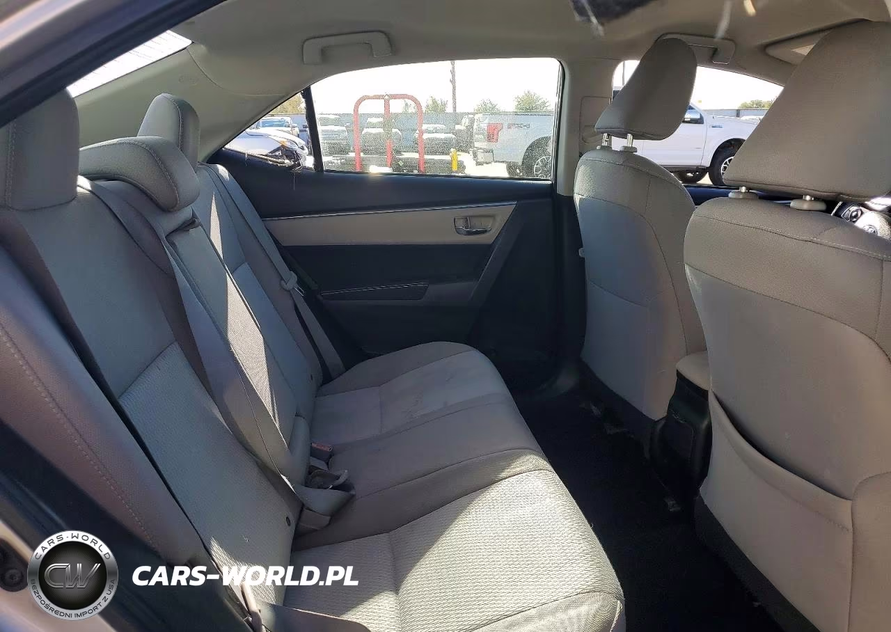 2016 Toyota Corolla Le VIN:5YFBURHE7GP506782 - 10