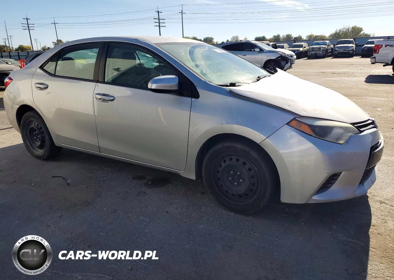 2016 Toyota Corolla Le VIN:5YFBURHE7GP506782 - 4