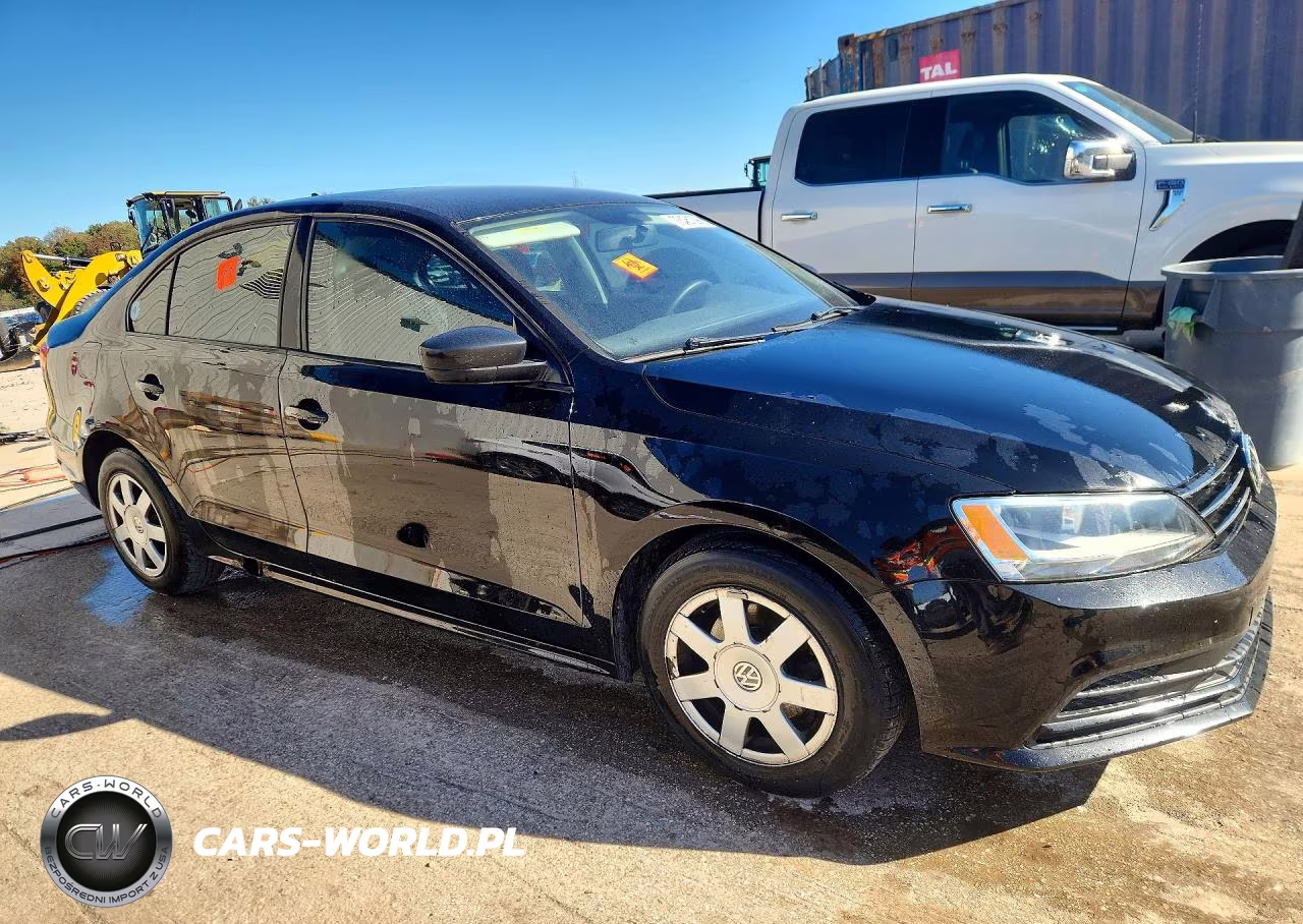 2015 Volkswagen Jetta Base VIN:3VW1K7AJ4FM340818 - 4