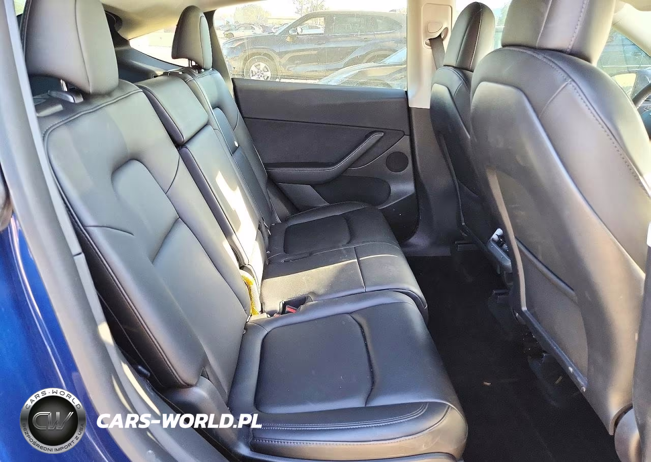 2022 Tesla Model Y VIN:7SAYGAEE7NF429320 - 11