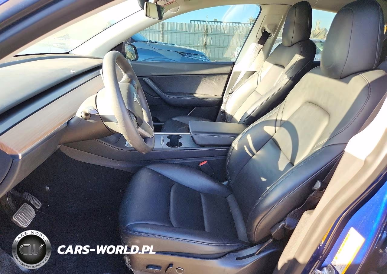 2022 Tesla Model Y VIN:7SAYGAEE7NF429320 - 7