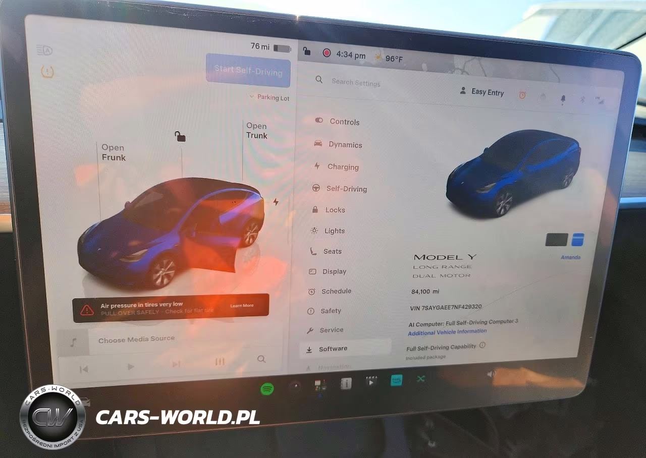 2022 Tesla Model Y VIN:7SAYGAEE7NF429320 - 9