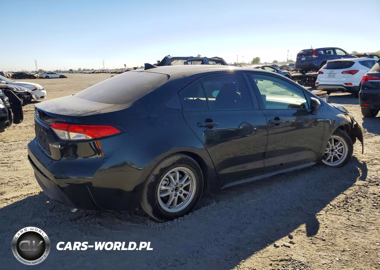 2022 Toyota Corolla Le VIN:JTDEAMDE2NJ051131 - 3