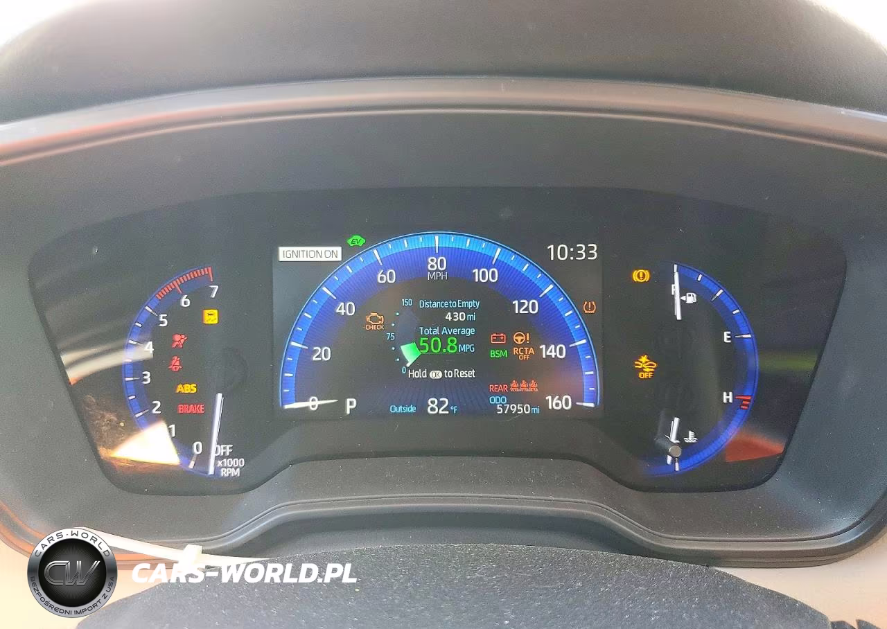 2022 Toyota Corolla Le VIN:JTDEAMDE2NJ051131 - 9