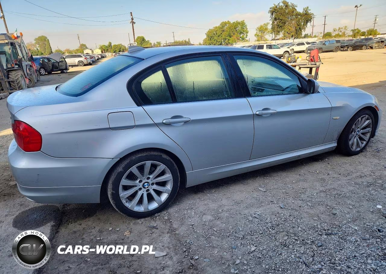 2011 BMW 328 I Sulev VIN:WBAPH5G5XBNM79326 - 3