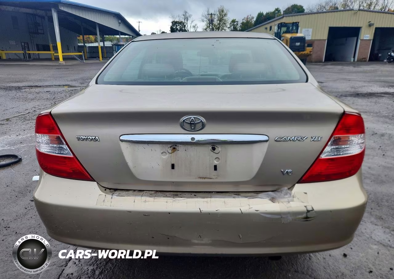 2002 Toyota Camry Xle V6 VIN:JTDBF30K220003964 - 6