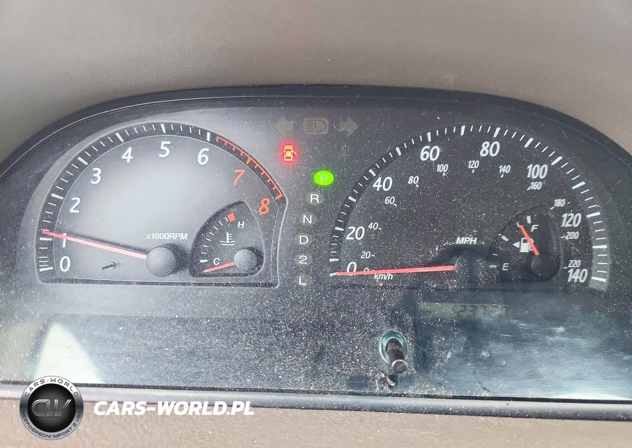 2002 Toyota Camry Xle V6 VIN:JTDBF30K220003964 - 9