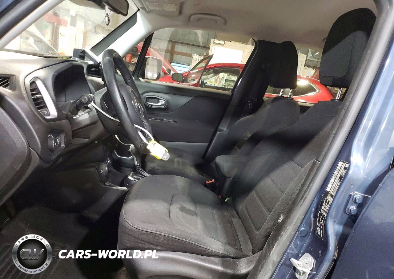 2021 Jeep Renegade Latitude VIN:ZACNJDB1XMPM08924 - 7