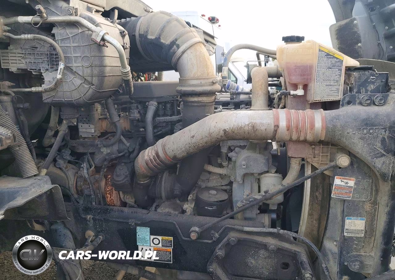 KENWORTH CONSTRUCTI VIN:1XKZDK9X4RJ321056 - 10