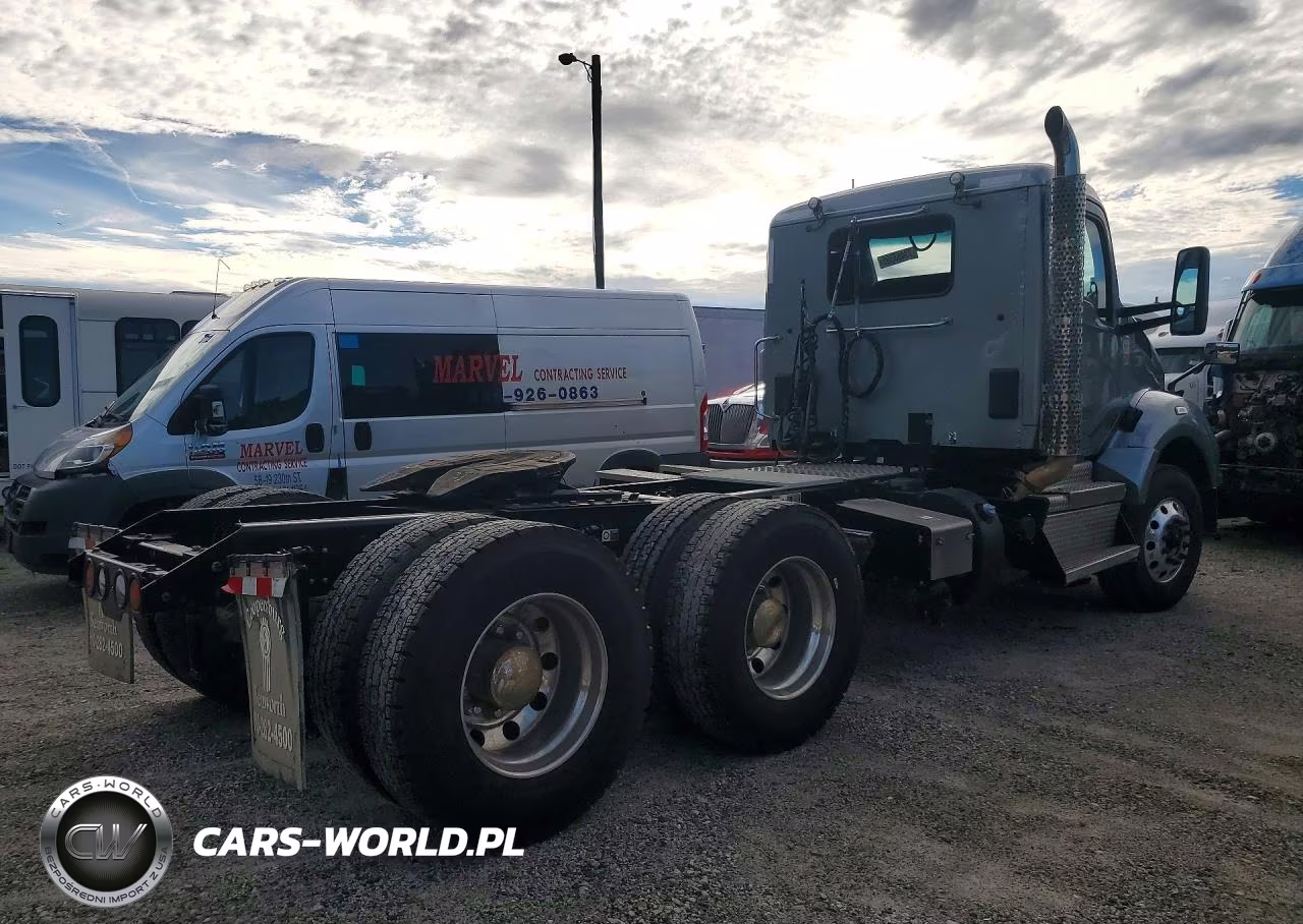 KENWORTH CONSTRUCTI VIN:1XKZDK9X4RJ321056 - 3