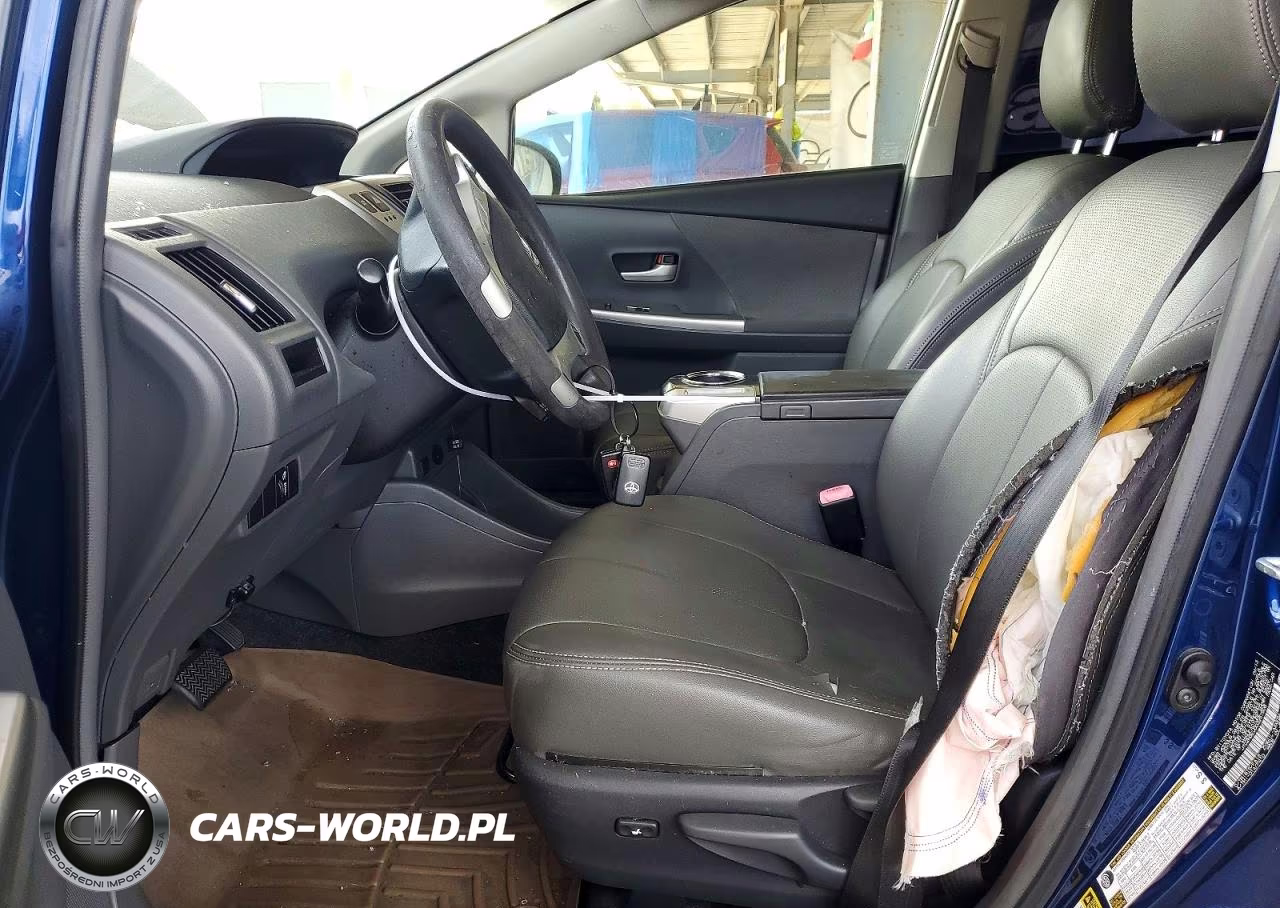 2013 Toyota Prius V Three VIN:JTDZN3EU0D3257508 - 7